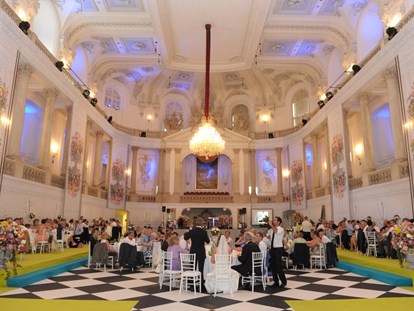 Hochzeit - Hochzeits-Stil: Boho - Wien - Spanische Hofreitschule 