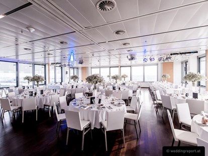 Hochzeit - externes Catering - Wien - Feiern Sie Ihre Hochzeit in der Wolke 19 in Wien. / Sky Hall
foto © weddingreport.at - wolke19 im Ares Tower
