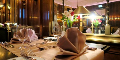 Hochzeit - Parkplatz: kostenpflichtig - Wien - All-Day-Dining Restaurant "Bristol Lounge"  - Hotel Bristol Vienna