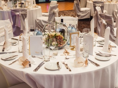 Hochzeit - Geeignet für: Firmenweihnachtsfeier - Wien - Hilton Vienna Danube Waterfront