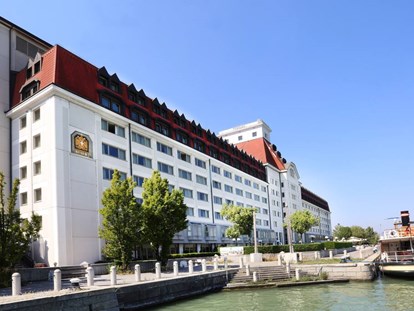 Hochzeit - Trauung im Freien - Wien - Hilton Vienna Danube Waterfront