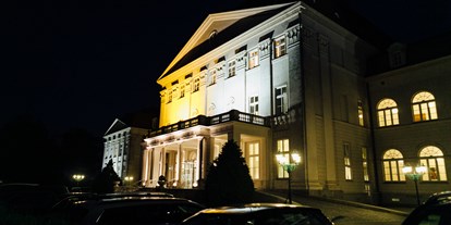 Hochzeit - Umgebung: in den Bergen - Wien - Austria Trend Hotel Schloss Wilhelminenberg