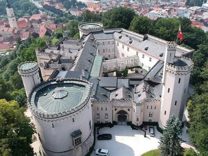Hochzeit - Sommerhochzeit - Wolfsberg (Wolfsberg) - Schloss Wolfsberg in Kärnten 
Top-Location  - Schloss Wolfsberg