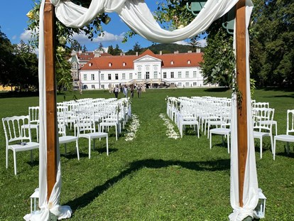 Hochzeit - Hochzeitsessen: Catering - Wien - Schloss Miller-Aichholz - Europahaus Wien