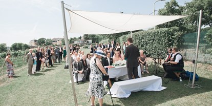 Hochzeit - Wien - Heiraten im Weingut Cobenzl über den Dächern Wiens.
Foto © stillandmotionpictures.com - Weingut Wien Cobenzl