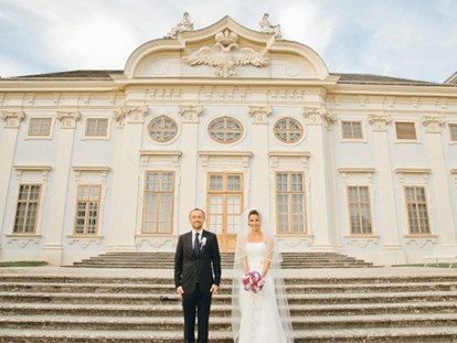 Hochzeit - Hunde erlaubt - Heiraten im Schloss Halbturn im Burgenland.
Foto © stillandmotionpictures.com - Schloss Halbturn - Restaurant Knappenstöckl