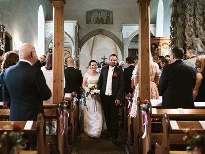 Hochzeit - Preisniveau: exklusiv - Burgeigene Kapelle für kirchliche Trauungen
 - Heiraten auf Schloss Horneck / Eventscheune 