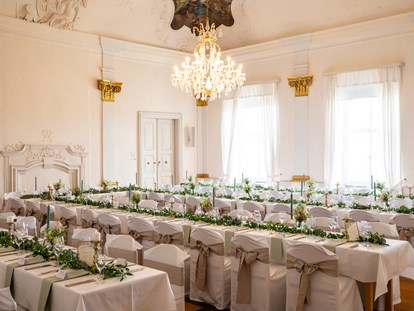 Hochzeit - Art der Location: Scheune - Heiraten auf Schloss Horneck / Eventscheune 