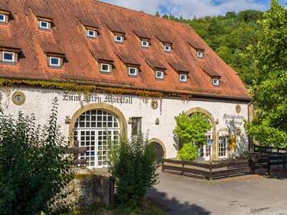 Hochzeit - Preisniveau: exklusiv - Heiraten auf Schloss Horneck / Eventscheune 