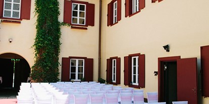 Hochzeit - Garten - Grafenstein - Heiraten auf Gut Drasing in Krumpendorf am Wörthersee, Kärnten.
Foto © henrywelischweddings.com - Gut Drasing