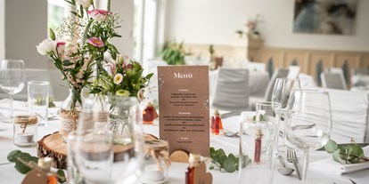 Hochzeit - Geeignet für: Eventlocation - Bezirk Kirchdorf - (C) Miriam Raneburger 
Madison Avenue  - ABP Burgers