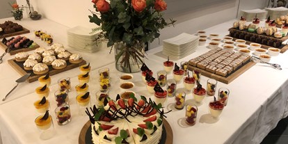 Hochzeit - Geeignet für: Geburtstagsfeier - Oberösterreich - Dessertbuffet - zubereitet von der Haus eigenen Konditormeisterin  - ABP Burgers