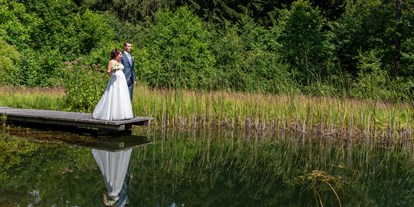 Hochzeit - Geeignet für: Gala, Tanzabend und Bälle - Oberösterreich - Der kleine Teich eignet sich ideal für unvergessliche Hochzeitsfotos. - Eidenberger Alm