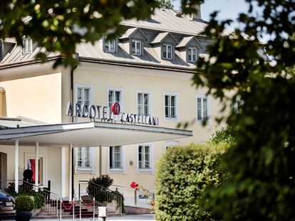 Hochzeit - nächstes Hotel - Außenansicht ARCOTEL Castellani - ARCOTEL Castellani Salzburg