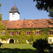 Hochzeitslocation: Das Schloss Ottersbach in der malerischen Steiermark. - Schloss Ottersbach