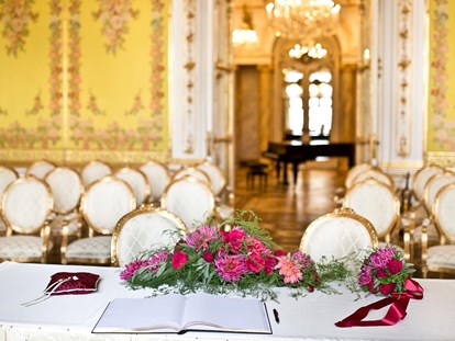 Hochzeit - externes Catering - Gelber Salon - Palais Coburg Residenz