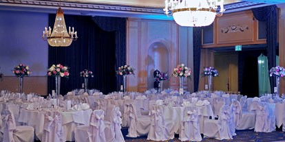 Hochzeit - Hochzeits-Stil: Traditionell - Kottingbrunn - Ballsaal - InterContinental Wien
