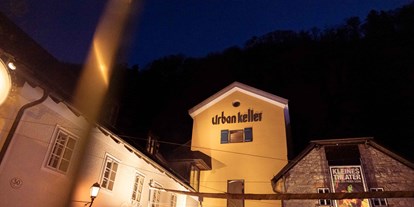Hochzeit - Art der Location: Gasthaus - Straßwalchen - Traditionelles Gasthaus mit modernem Ambiente und zeitgemäßer Küche! - Urbankeller Salzburg