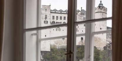 Hochzeit - Art der Location: Eventlocation - Salzburg-Umgebung - Blick auf die Festung Hohensalzburg - K+K Restaurant am Waagplatz