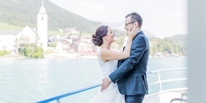 Hochzeit - Ebensee - Der Wolfgangsee bietet die schönsten Fotomotive für Ihren perfekten Tag - SchafbergBahn & WolfgangseeSchifffahrt