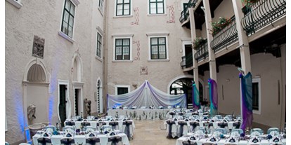 Hochzeit - Hochzeitsessen: À la carte - Österreich - Gerüchteküche Wasserschloss Kottingbrunn