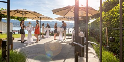 Hochzeit - Winterhochzeit - Schweiz - Aperos und Zeremonien direkt am Zürichsee - Romantik  Seehotel Sonne 