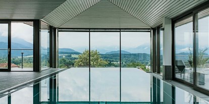 Hochzeit - Frühlingshochzeit - Hof bei Salzburg - Infinity Pool - Romantik Spa Hotel Elixhauser Wirt ****S