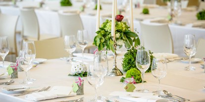 Hochzeit - interne Bewirtung - Großlobming - gedeckter Tisch - Hotel Hofwirt