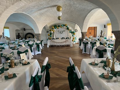 Hochzeit - barrierefreie Location - Hochzeit im Gewölberaum - Hochzeitslocation Lamplstätt - 3 Tage feiern ohne Sperrstunde