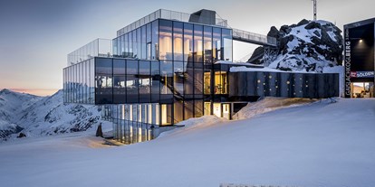 Hochzeit - Preisniveau: exklusiv - Österreich - Heiraten im ice Q auf 3.048 m Seehöhe am Gipfel des Gaislachkogls
© Rudi Wyhlidal - ice Q