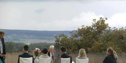 Hochzeit - Geeignet für: Filmproduktionen - Bad Schussenried - Historischer Hängegarten Schloss Neufra bei Riedlingen