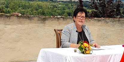 Hochzeit - Geeignet für: Filmproduktionen - Schwäbische Alb - Historischer Hängegarten Schloss Neufra bei Riedlingen