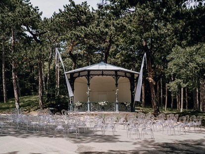 Hochzeit - Art der Location: Waldhochzeit - Pavillion im Park - Kursalon Bad Vöslau