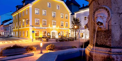 Hochzeit - Geeignet für: Vernissage oder Empfang - Salzburg - Das Hotel & Restaurant Gambswirt liegt mitten im malerischen Marktzentrum von Tamsweg, nur wenige Schritte vom Standesamt entfernt. - Hotel & Restaurant Gambswirt