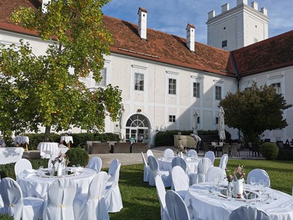 Hochzeit - Donau Oberösterreich - Tischlein deck dich - Schloss Events Enns