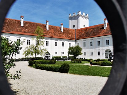 Hochzeit - Trauung im Freien - Eidenberg - Schloss Events Enns