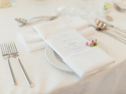 Hochzeit - Art der Location: Restaurant - Thaur - Heiraten in der Villa Blanka in Innsbruck.
Foto © blitzkneisser.com - Villa Blanka