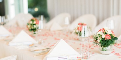 Hochzeit - Preisniveau: moderat - Kärnten - Tischdekoration Frühling - Hotel Karnerhof