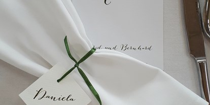 Hochzeit - Frühlingshochzeit - St. Pölten - Wir wünschen Guten Appetit! - WEINGUT & WEINBLICK Grafinger