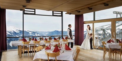 Hochzeit - Art der Location: Eventlocation - Tiroler Unterland - (c) Mayrhofner Bergbahnen - Kunstraum Ahorn