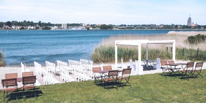 Hochzeit - Klimaanlage - Standesamtliche oder freie Trauungszeremonie am Strand - Strandrestaurant Marienbad