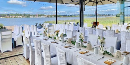 Hochzeit - Umgebung: am Meer - Strandrestaurant Marienbad