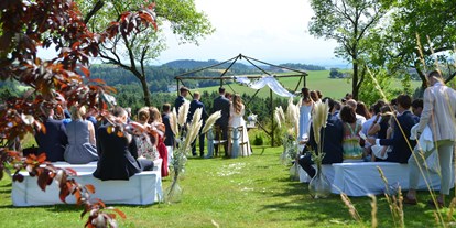 Hochzeit - Oberösterreich - Zeremonie im Obstgarten - Vedahof - Gramastetten