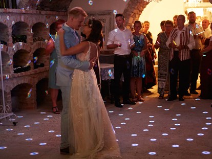 Hochzeit - Geeignet für: Eventlocation - So wunderschön Die Hochzeit und so Romantisch  - Himmelblau Rust - Hochzeit im Vintage Haus
