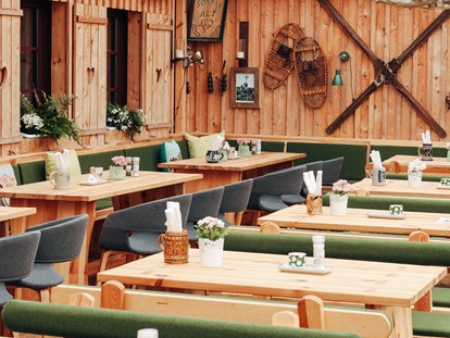 Hochzeit - Art der Location: ausgefallene Location - Winterstadl - Hotel Sportalm Gipfelglück