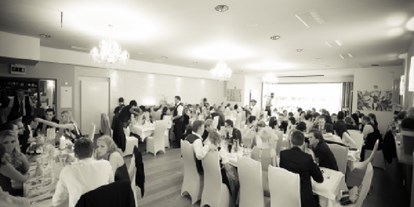 Hochzeit - Preisniveau: günstig - Obertrum am See - Saal - Gasthaus Badhaus