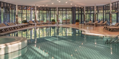 Hochzeit - Hinterzarten - Wellnesspavillon Innenpool mit Blick zum Hotelpark
 - Parkhotel Adler, Hochschwarzwald Hotelbetriebs GmbH
