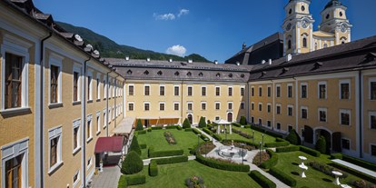 Hochzeit - Umgebung: am See - Hallwang (Hallwang) - Schlossgarten - Schlosshotel Mondsee