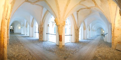 Hochzeit - interne Bewirtung - Oberösterreich - historischer Kreuzgang - Schlosshotel Mondsee