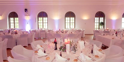 Hochzeit - Trauung im Freien - Oberösterreich - Festsaal - Schlosshotel Mondsee